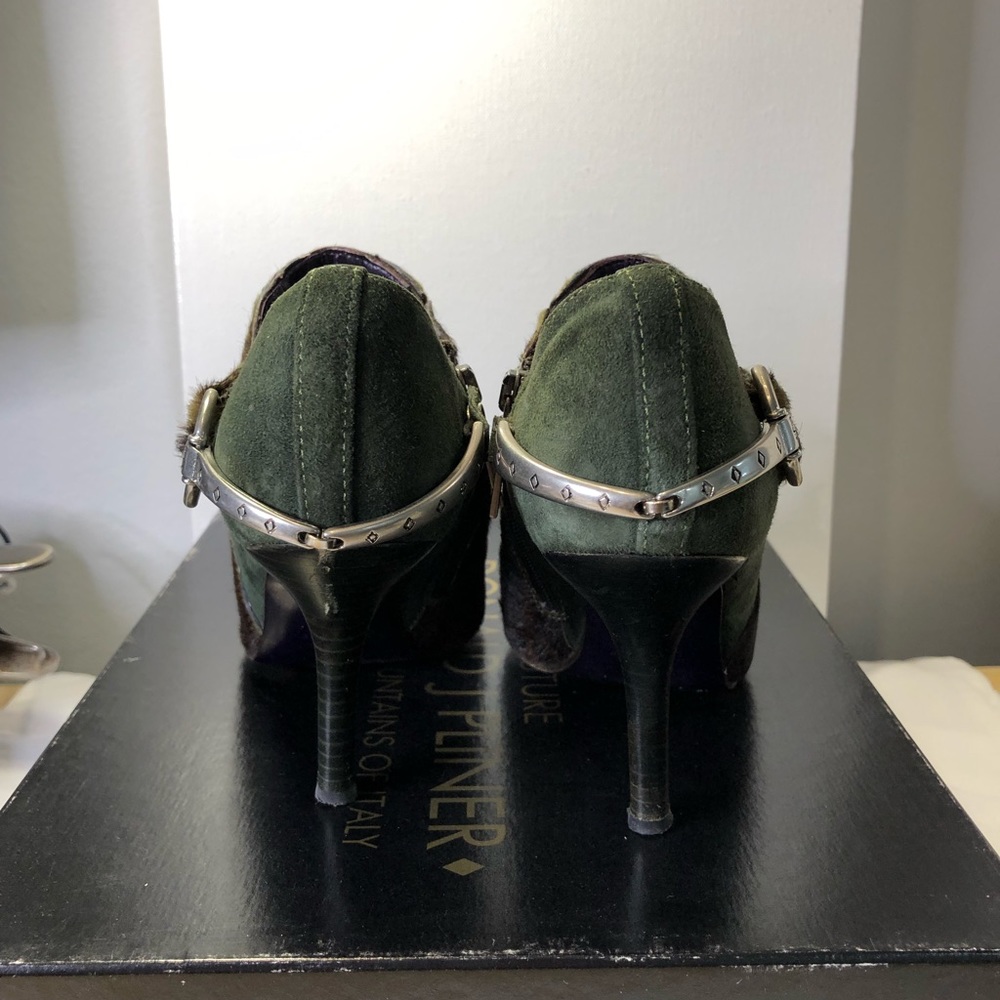Donald J Pliner Ankle Boots - Picture 4 of 9